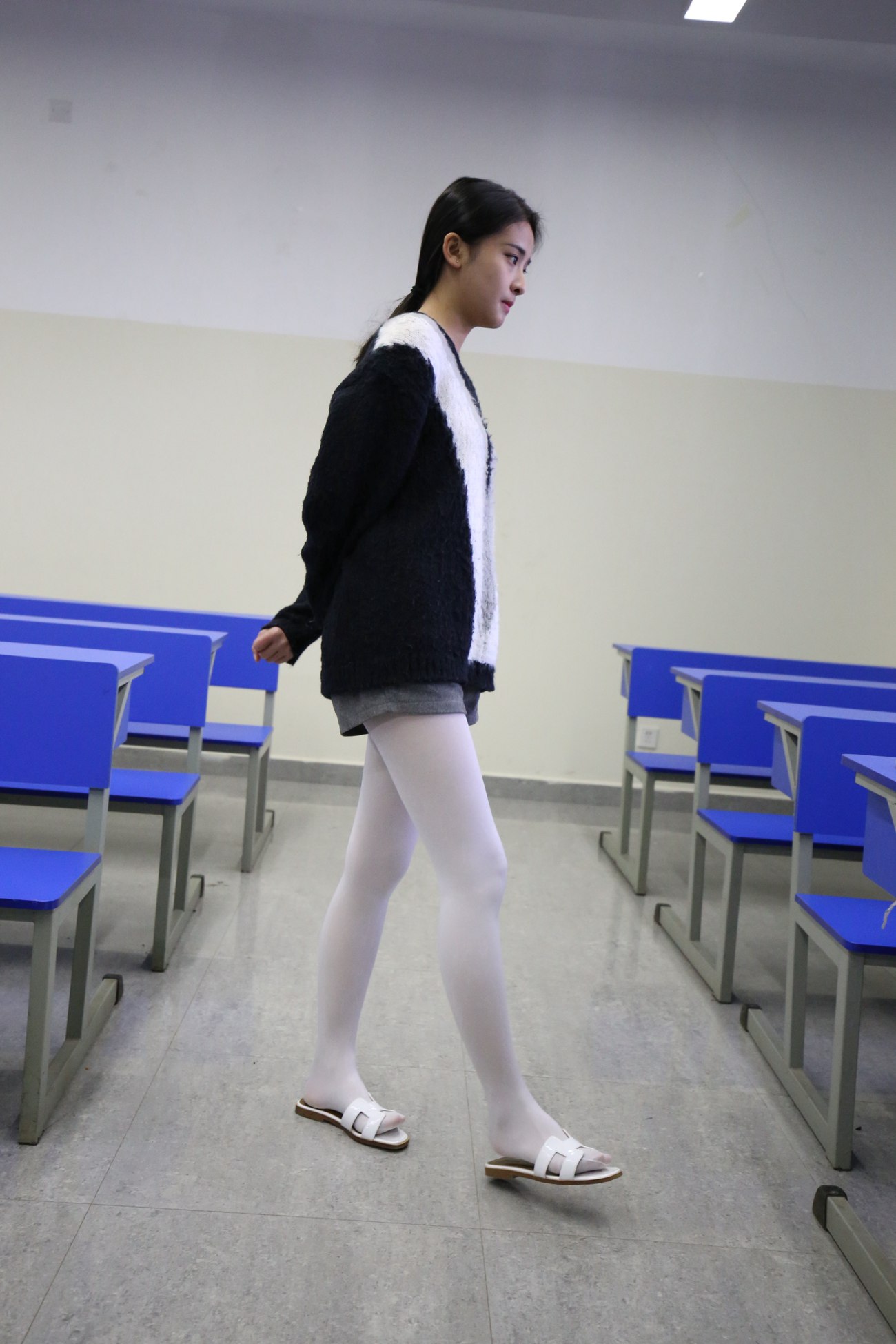 图片[310]-大西瓜爱牙膏-早期作品-S032 清纯3-白丝[338P] – 速更版-美库