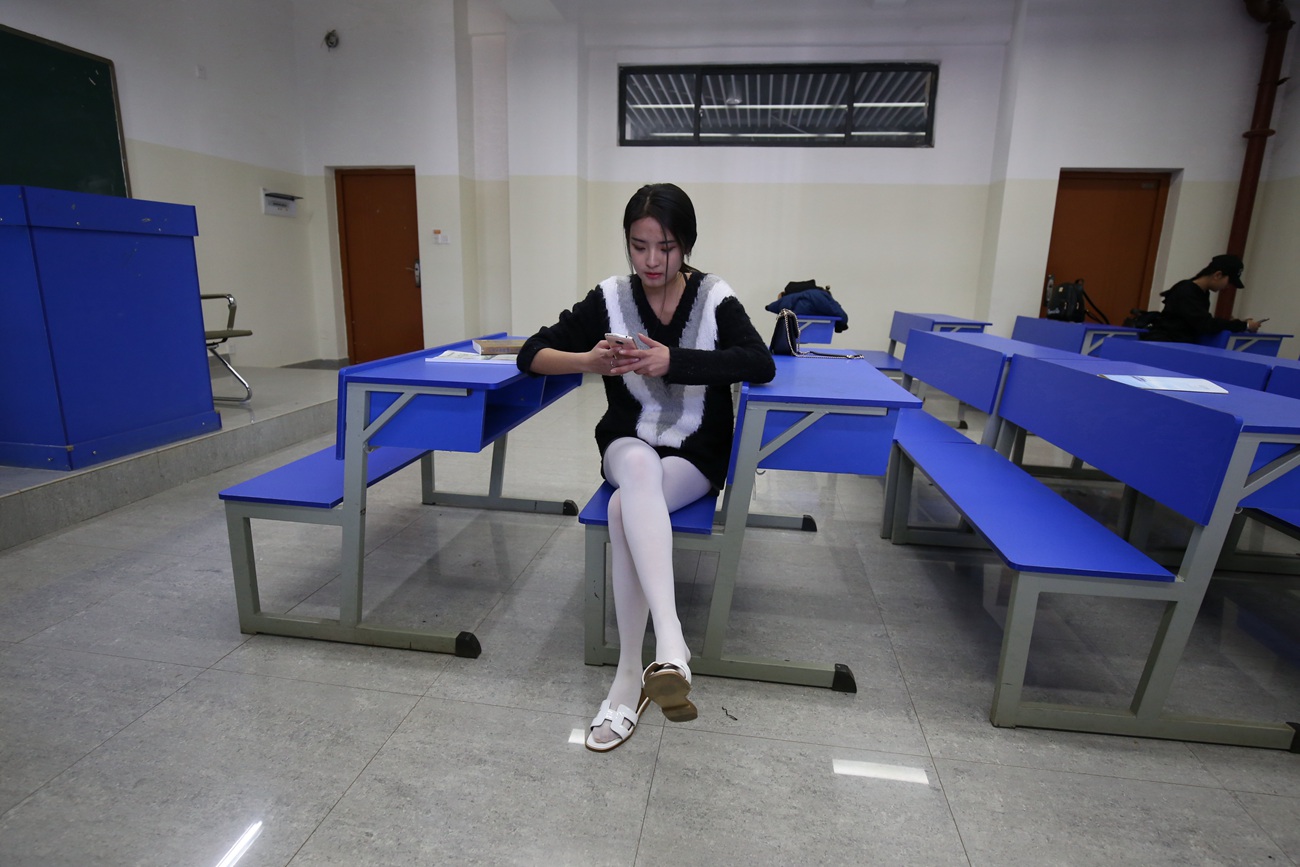 图片[336]-大西瓜爱牙膏-早期作品-S032 清纯3-白丝[338P] – 速更版-美库