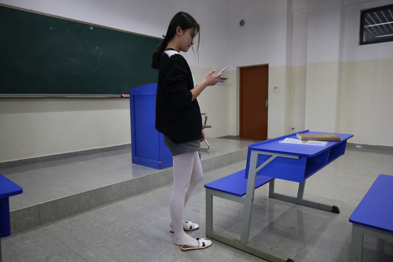 图片[338]-大西瓜爱牙膏-早期作品-S032 清纯3-白丝[338P] – 速更版-美库