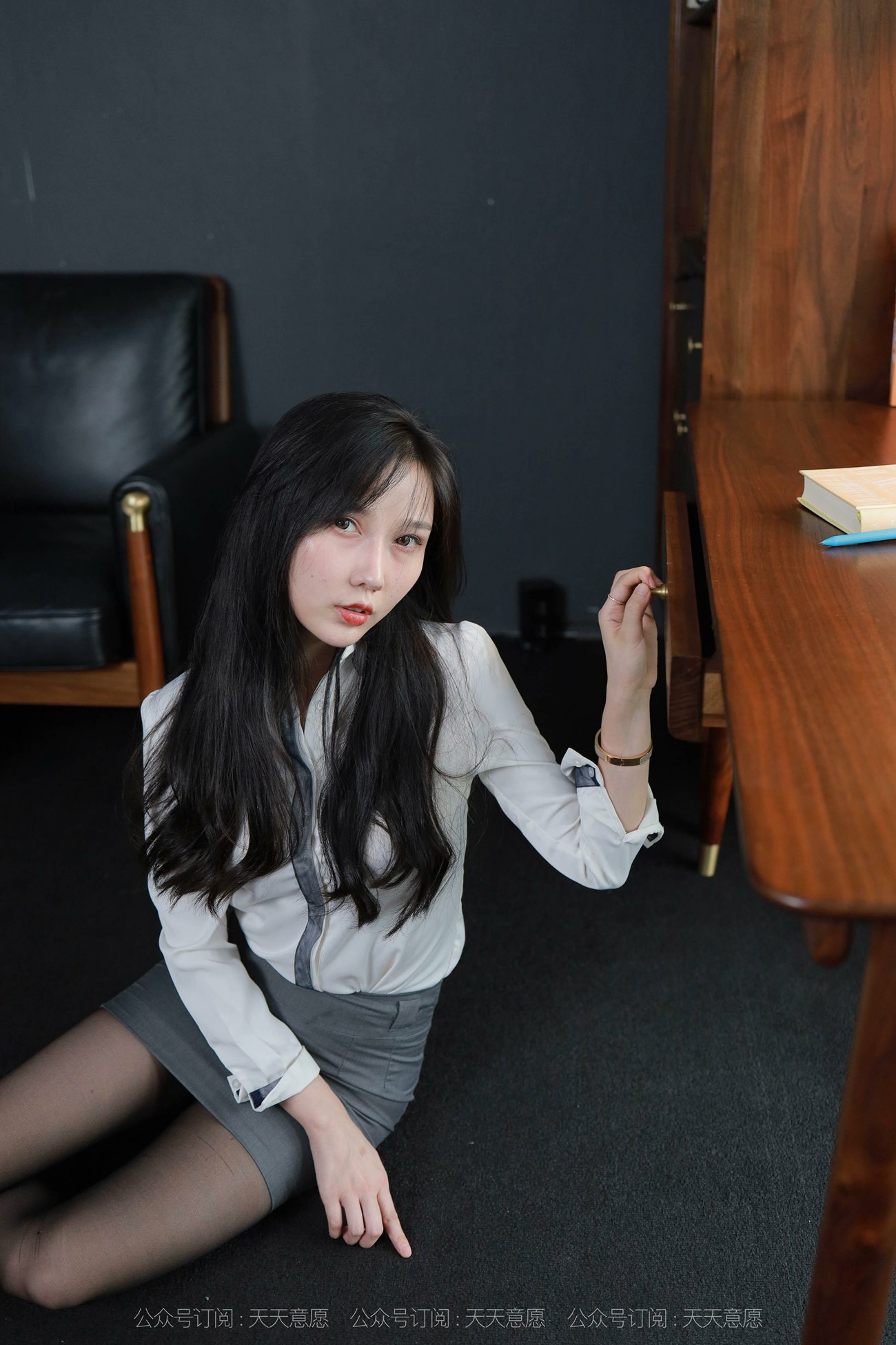 图片[20]-[IESS异思趣向] 耽丝 210827 文欣 回家啦 [97P] – 速更版-美库