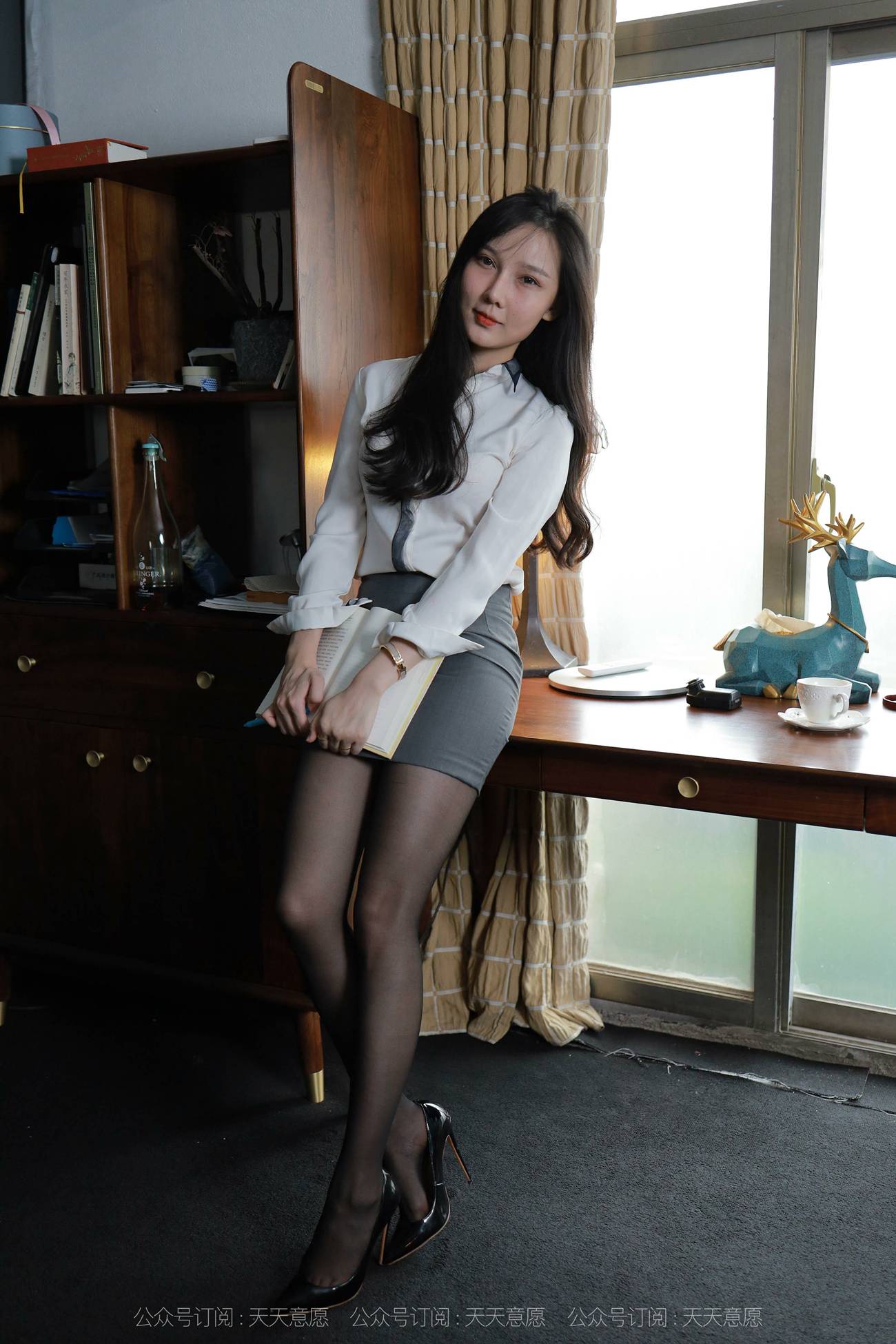 图片[30]-[IESS异思趣向] 耽丝 210827 文欣 回家啦 [97P] – 速更版-美库