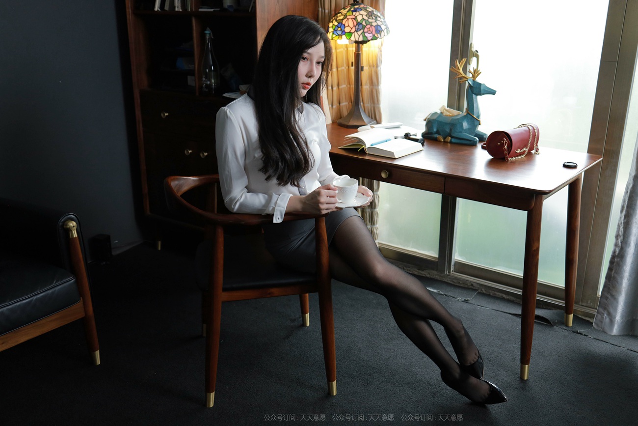 图片[39]-[IESS异思趣向] 耽丝 210827 文欣 回家啦 [97P] – 速更版-美库