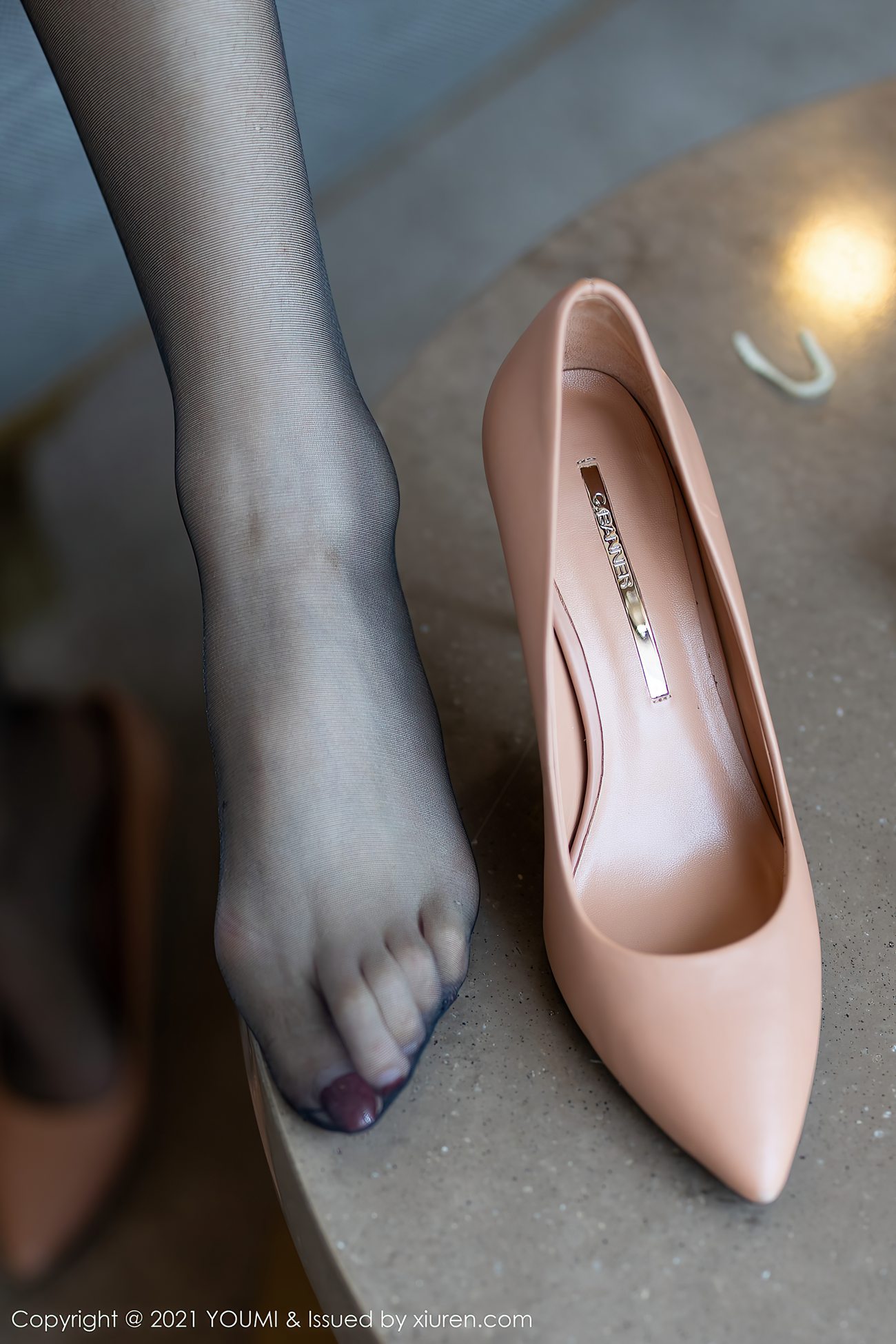 图片[30]-[YOUMI尤蜜荟] 2021.09.07 VOL.690 玥儿玥er 轻薄吊裙与魅惑黑色 [67+1P] – 速更版-美库