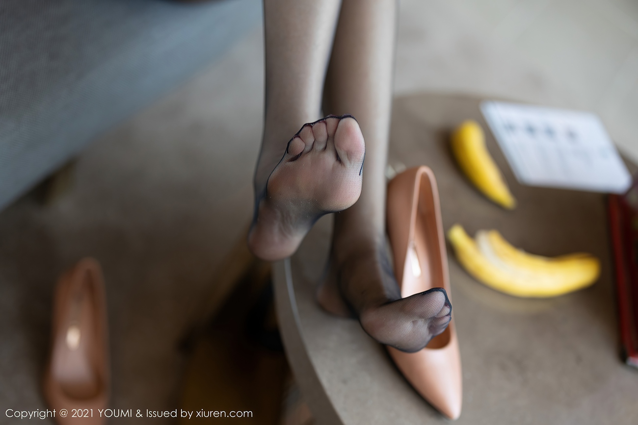 图片[33]-[YOUMI尤蜜荟] 2021.09.07 VOL.690 玥儿玥er 轻薄吊裙与魅惑黑色 [67+1P] – 速更版-美库