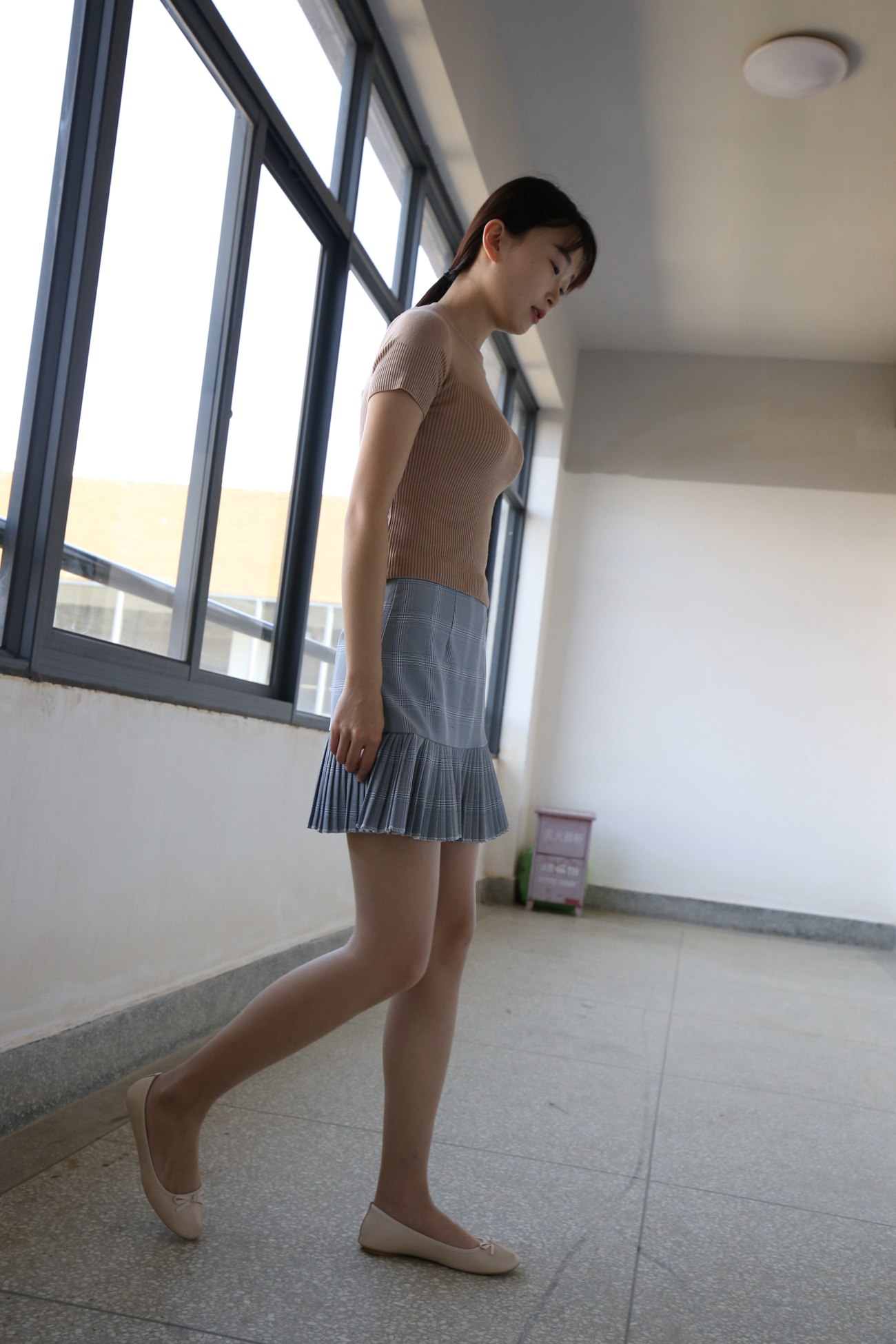 图片[31]-大西瓜爱牙膏-早期作品-S033 肉丝-1小姐姐 [407P] – 速更版-美库