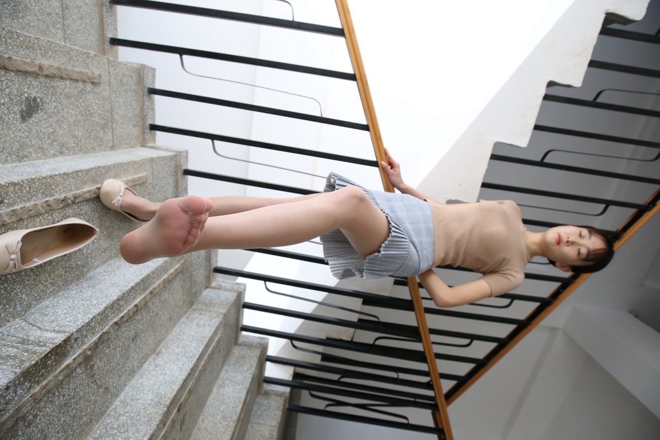 图片[330]-大西瓜爱牙膏-早期作品-S033 肉丝-1小姐姐 [407P] – 速更版-美库