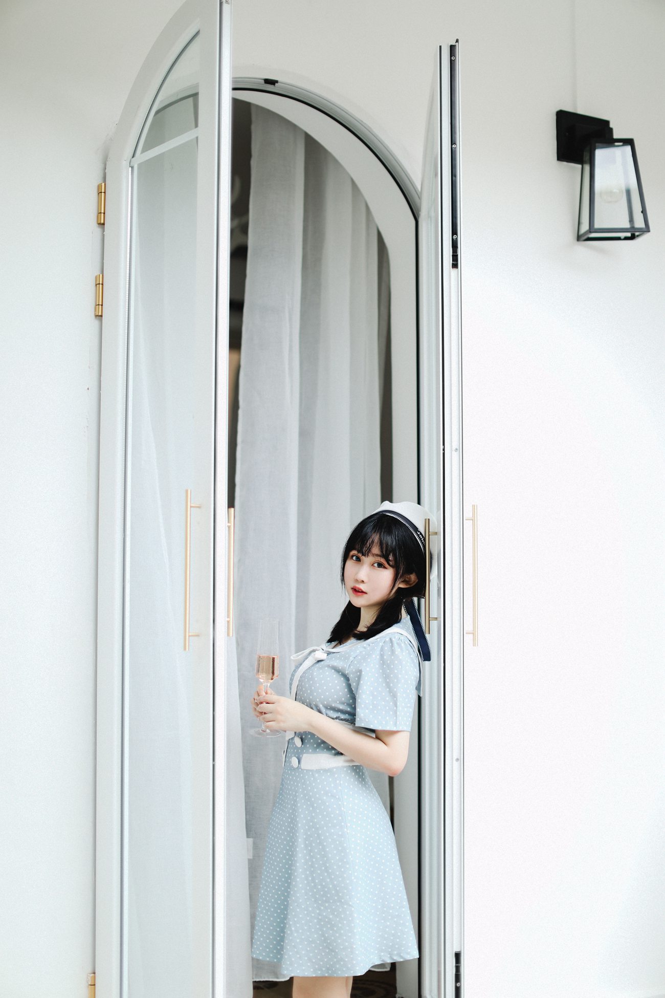 图片[16]-蜜桃少女是依酱呀 – 欧风[30P] – 速更版-美库