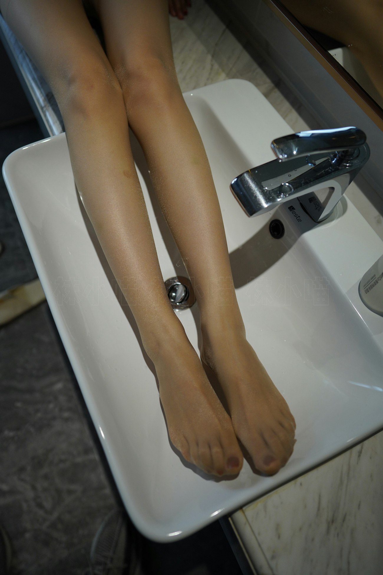 图片[79]-[kittyWawa袜小喵]KT302 小溪[91P] – 速更版-美库