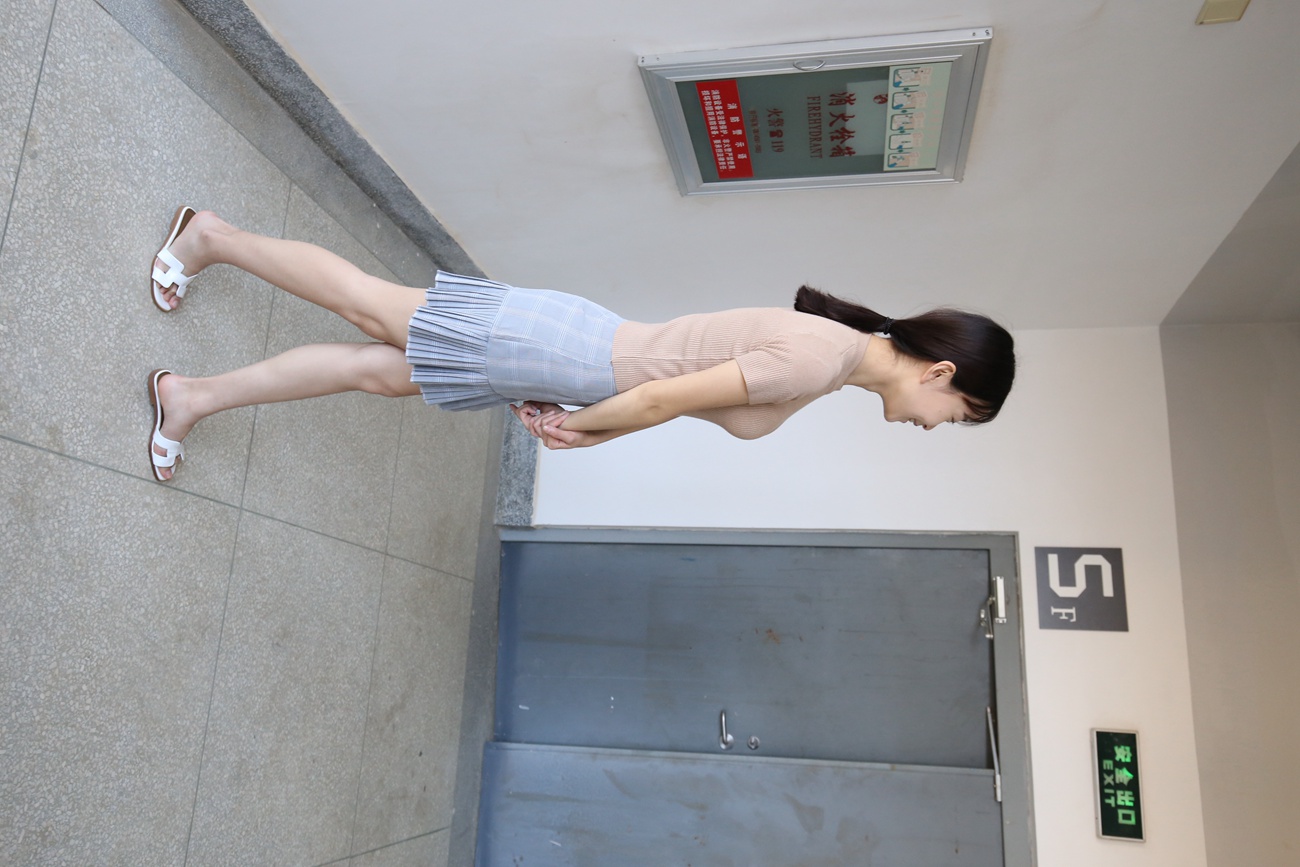 图片[33]-大西瓜爱牙膏-早期作品-S034 肉丝-2裸足 [381P] – 速更版-美库