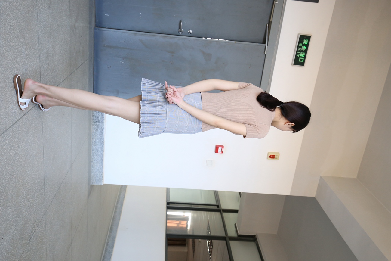 图片[51]-大西瓜爱牙膏-早期作品-S034 肉丝-2裸足 [381P] – 速更版-美库