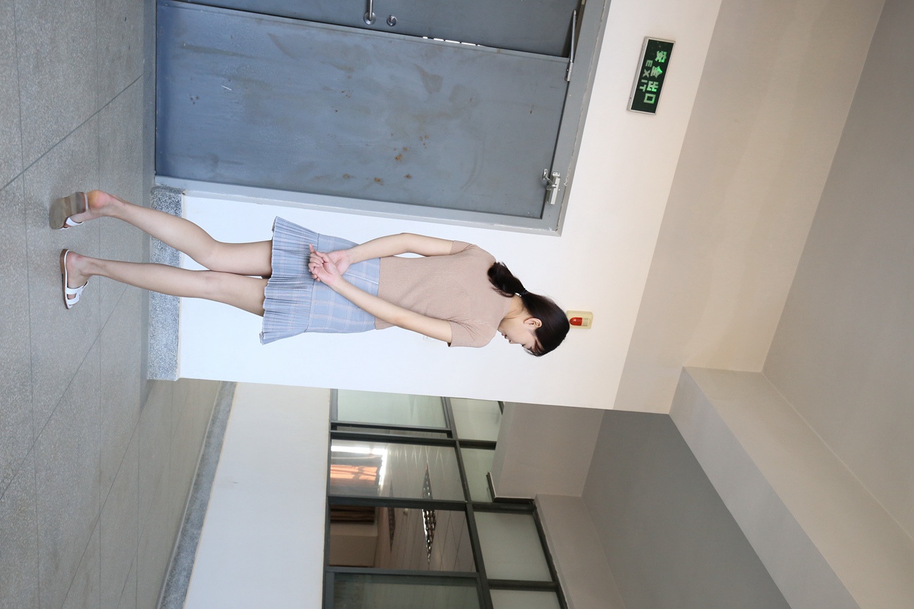 图片[53]-大西瓜爱牙膏-早期作品-S034 肉丝-2裸足 [381P] – 速更版-美库