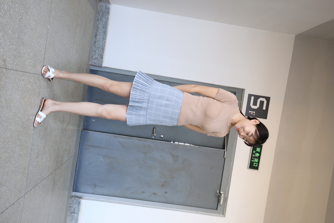 图片[65]-大西瓜爱牙膏-早期作品-S034 肉丝-2裸足 [381P] – 速更版-美库