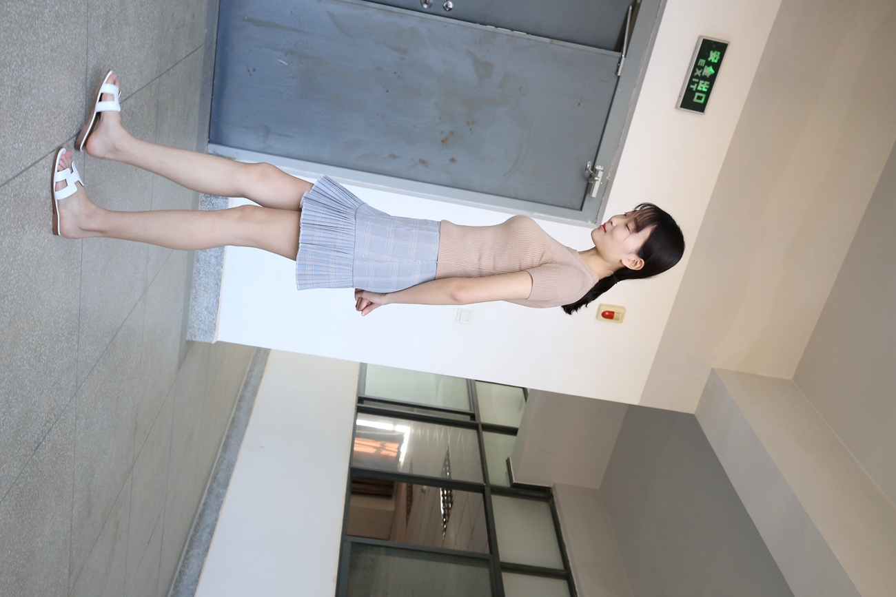 图片[75]-大西瓜爱牙膏-早期作品-S034 肉丝-2裸足 [381P] – 速更版-美库