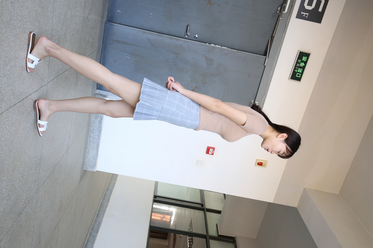 图片[82]-大西瓜爱牙膏-早期作品-S034 肉丝-2裸足 [381P] – 速更版-美库