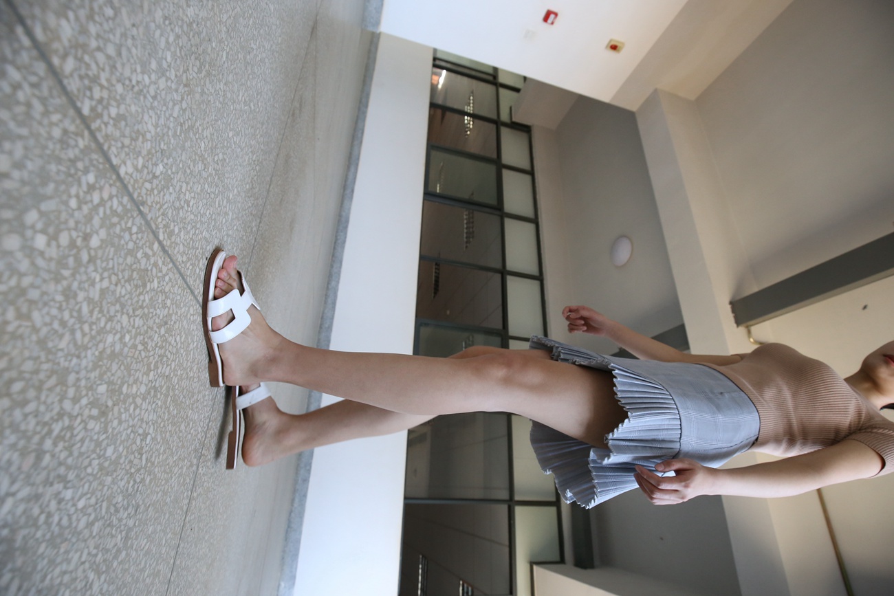 图片[161]-大西瓜爱牙膏-早期作品-S034 肉丝-2裸足 [381P] – 速更版-美库