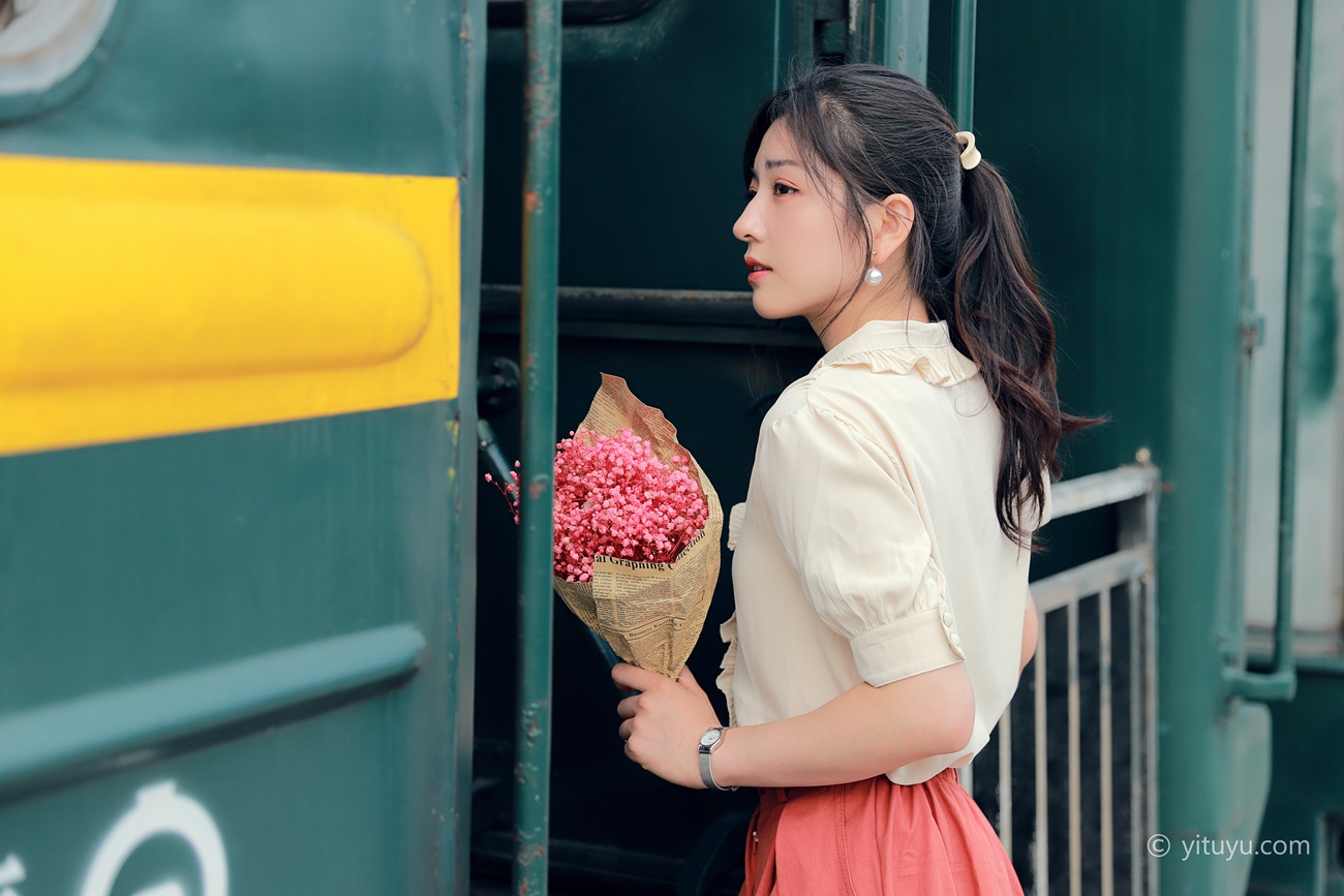 图片[18]-[YITUYU]艺图语 2021.04.14 远方 HANA [24P] – 速更版-美库