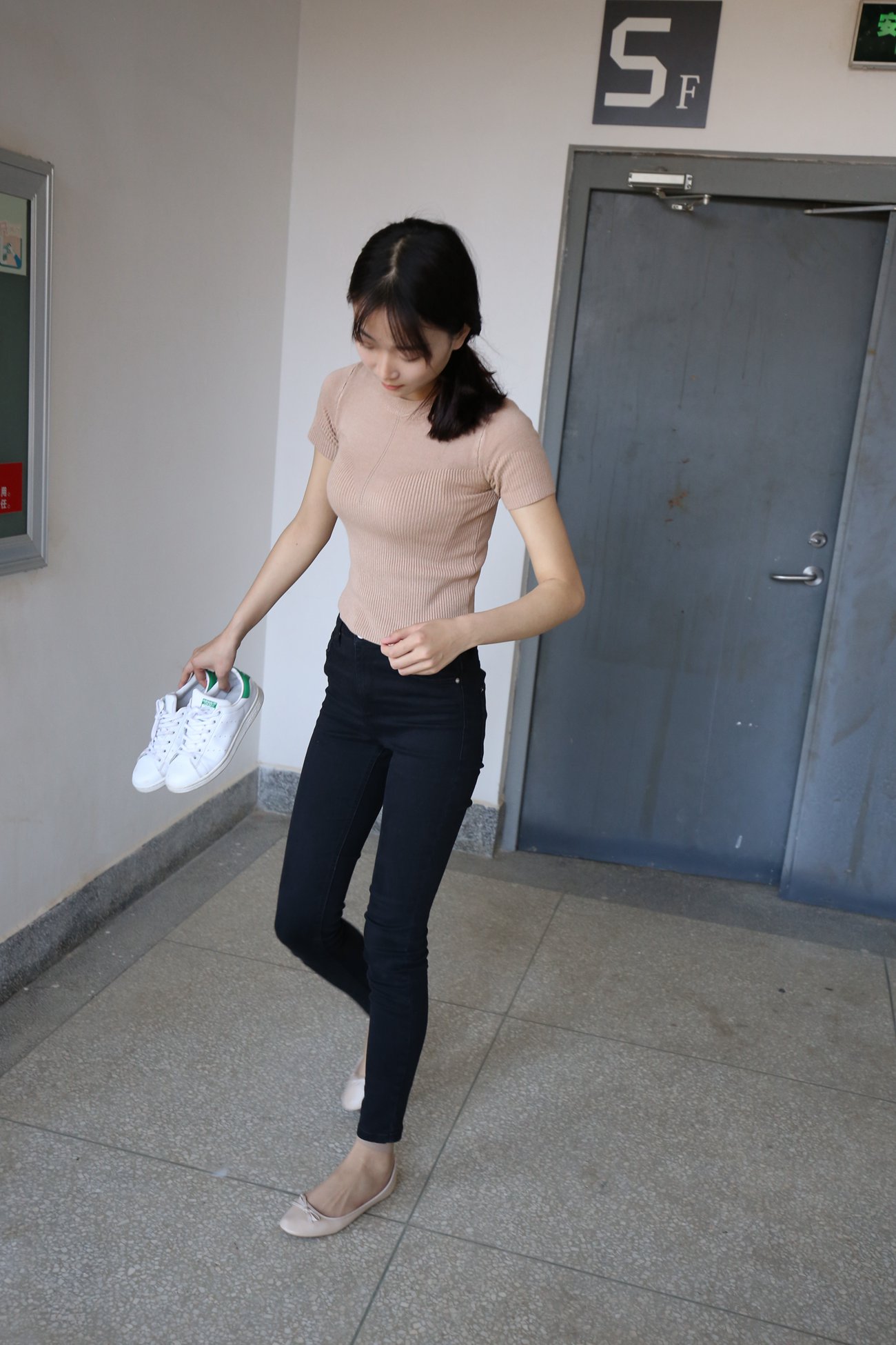 图片[28]-大西瓜爱牙膏-早期作品-S035 肉丝-3黑长裤 (3) [118P] – 速更版-美库