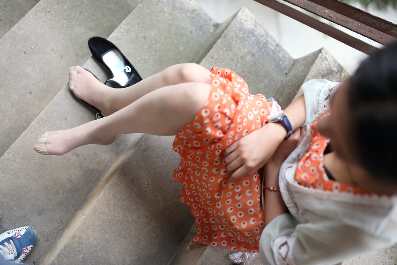 图片[38]-大西瓜爱牙膏-早期作品-S036 碎花裙少女 [152P] – 速更版-美库