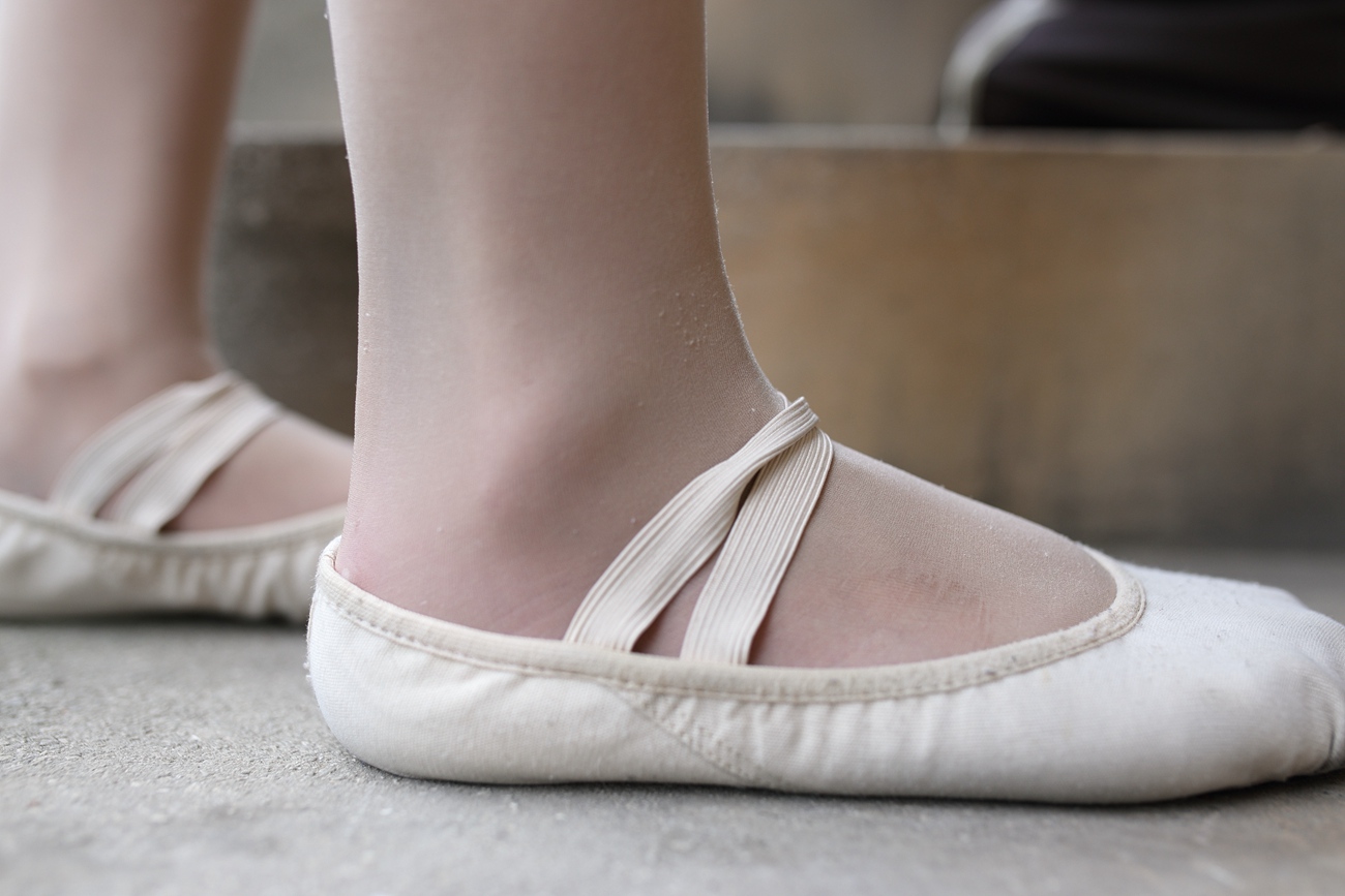 图片[55]-大西瓜爱牙膏-早期作品-S036 碎花裙少女 [152P] – 速更版-美库