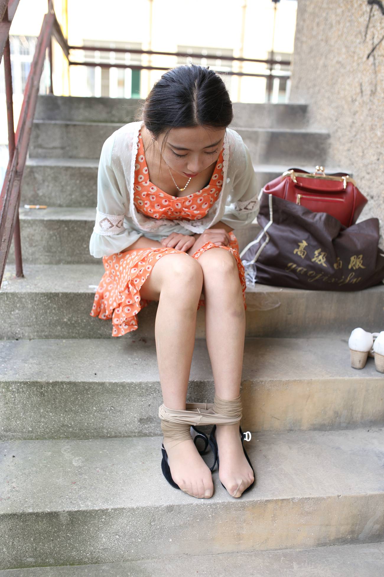 图片[113]-大西瓜爱牙膏-早期作品-S036 碎花裙少女 [152P] – 速更版-美库