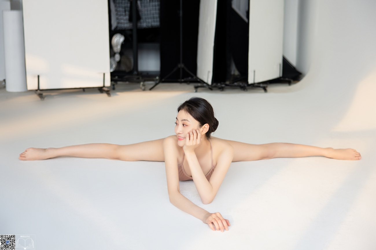 图片[51]-[GALLI嘉丽]舞蹈生日记 001 – 毛毛[54P] – 速更版-美库