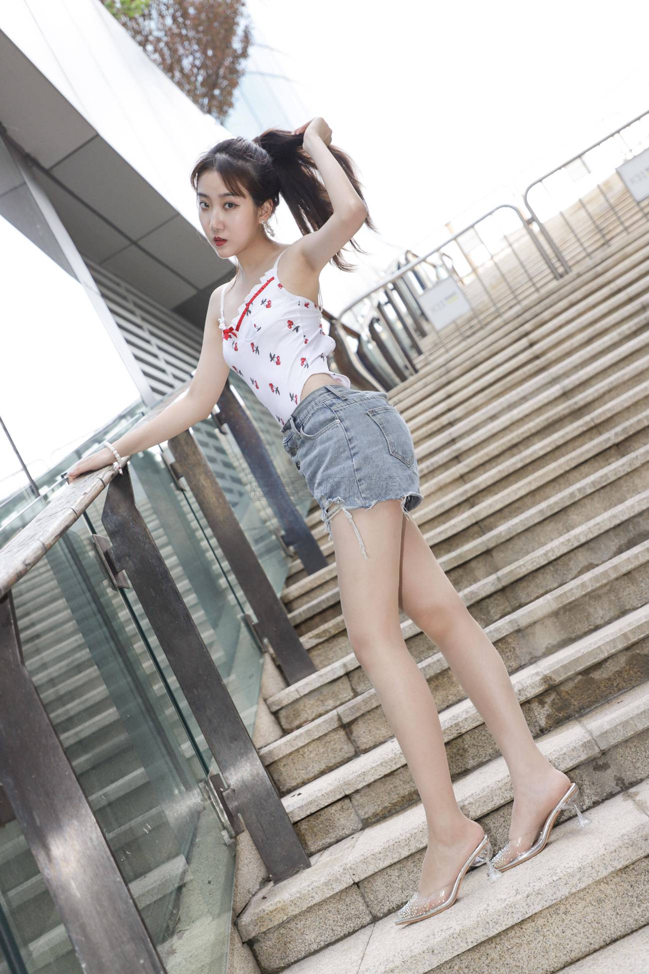 图片[23]-[SiHua思话]SJ043 露露 丝蜜天台[49P] – 速更版-美库