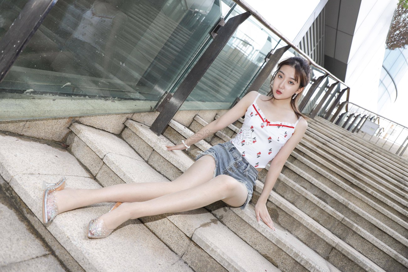 图片[26]-[SiHua思话]SJ043 露露 丝蜜天台[49P] – 速更版-美库