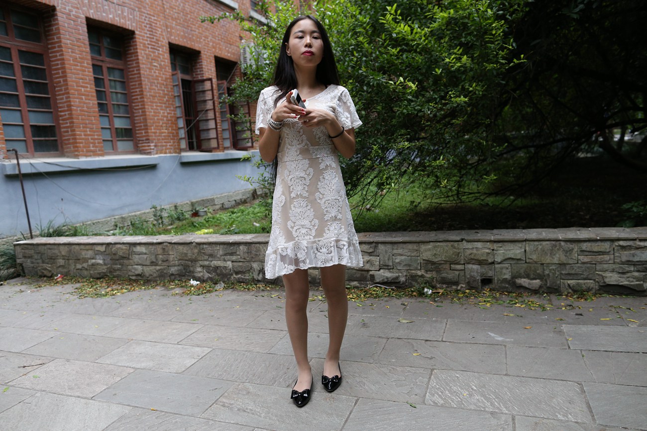 图片[39]-大西瓜爱牙膏-早期作品-S042 连衣裙 [481P] – 速更版-美库