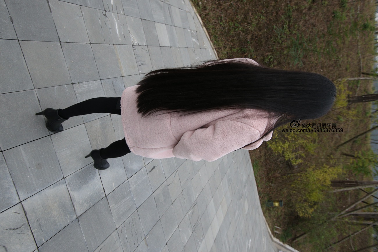 图片[53]-大西瓜爱牙膏-早期作品-S043  黑丝 [350P] – 速更版-美库