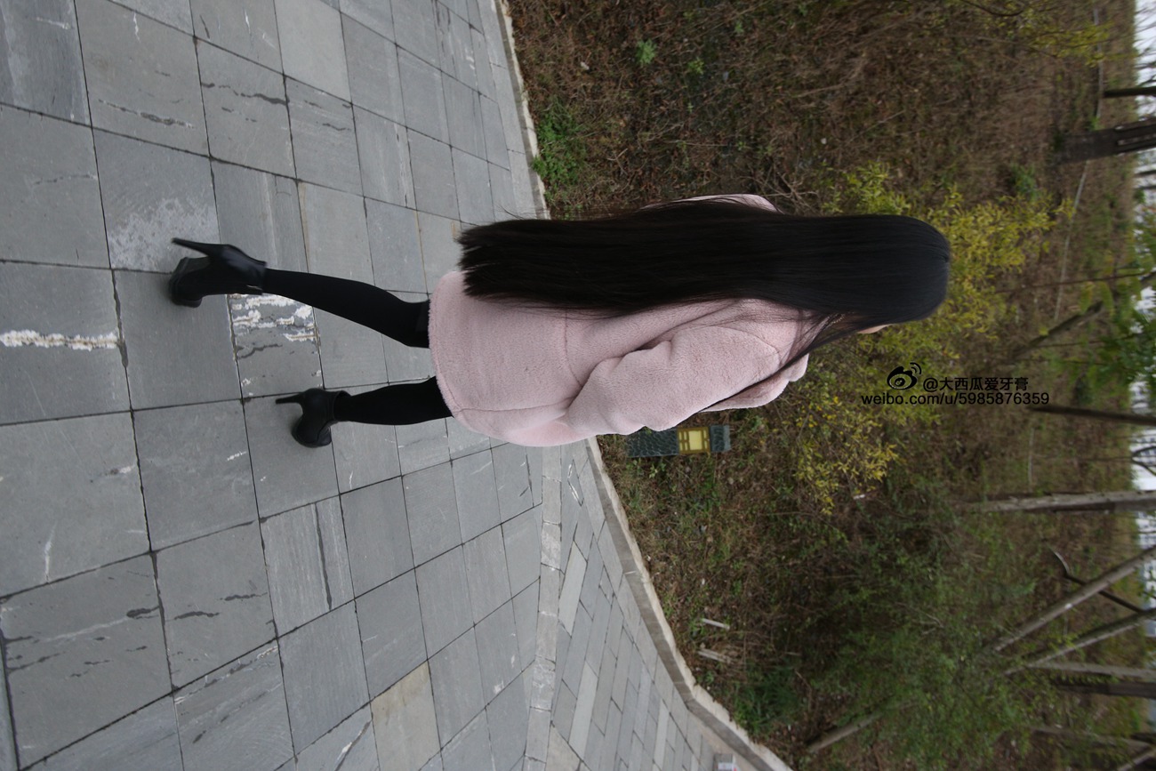 图片[61]-大西瓜爱牙膏-早期作品-S043  黑丝 [350P] – 速更版-美库