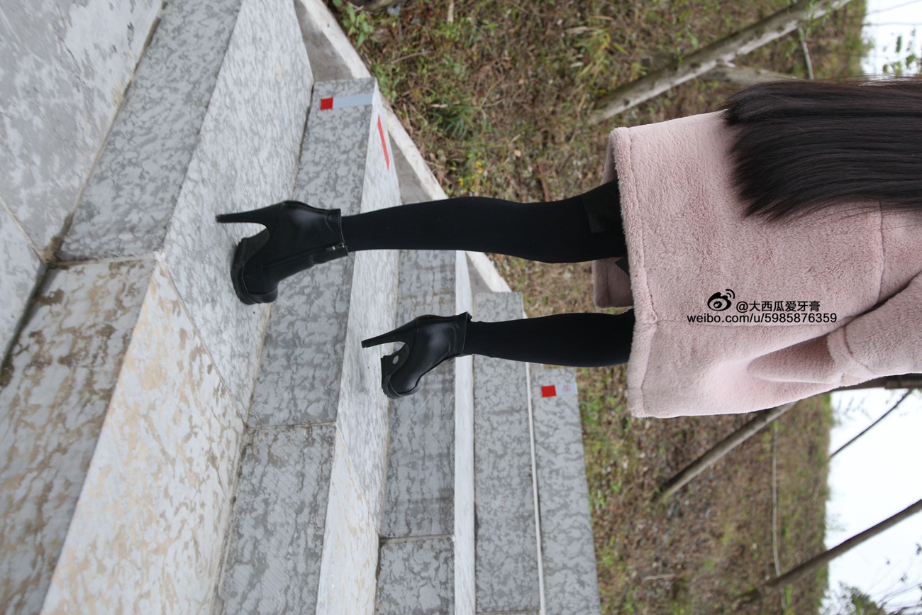 图片[68]-大西瓜爱牙膏-早期作品-S043  黑丝 [350P] – 速更版-美库