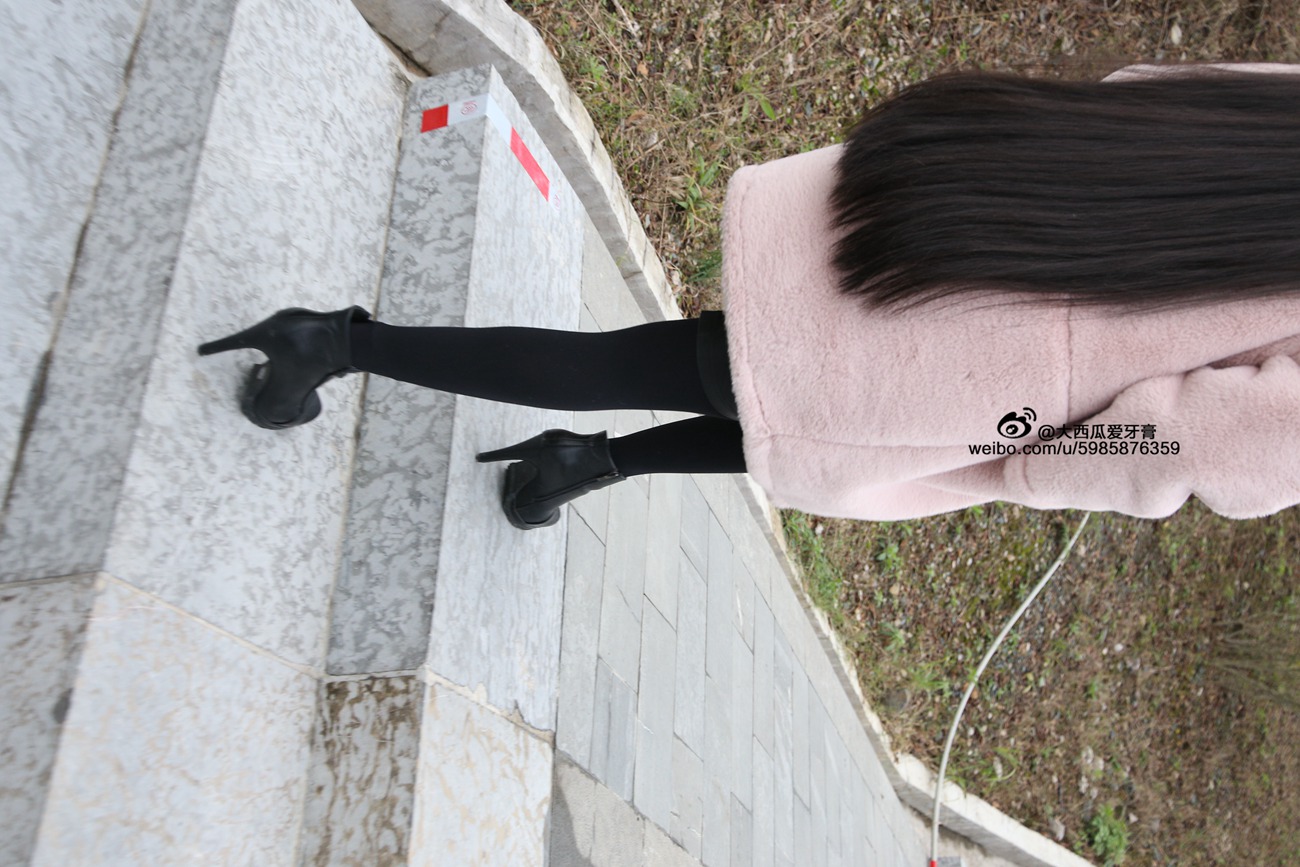 图片[70]-大西瓜爱牙膏-早期作品-S043  黑丝 [350P] – 速更版-美库