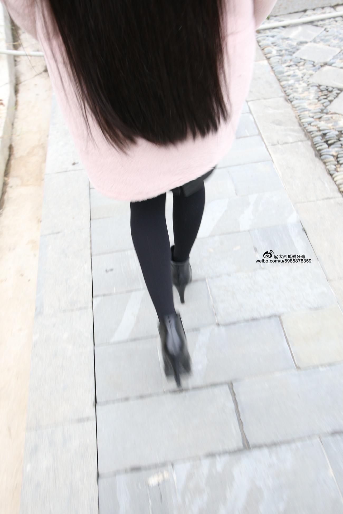 图片[71]-大西瓜爱牙膏-早期作品-S043  黑丝 [350P] – 速更版-美库