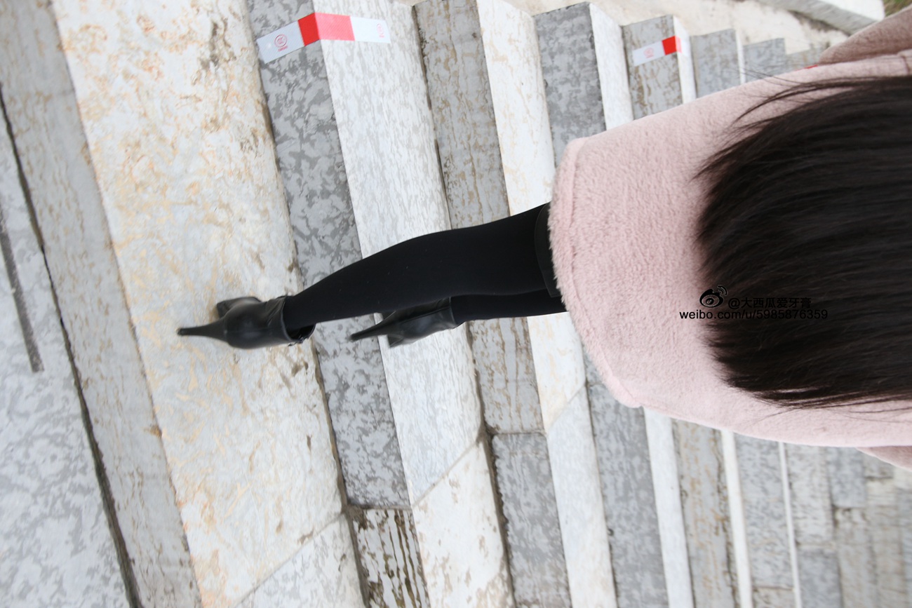 图片[73]-大西瓜爱牙膏-早期作品-S043  黑丝 [350P] – 速更版-美库