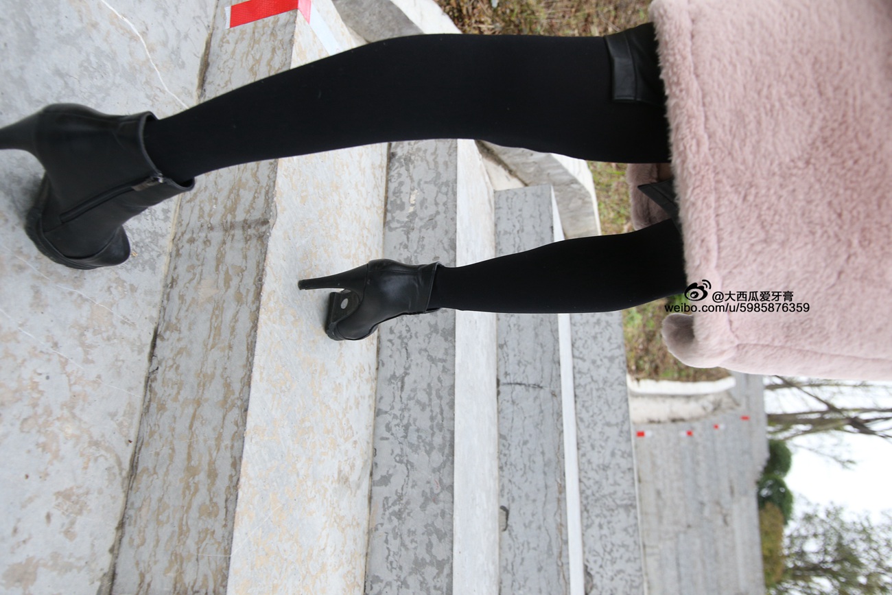 图片[76]-大西瓜爱牙膏-早期作品-S043  黑丝 [350P] – 速更版-美库