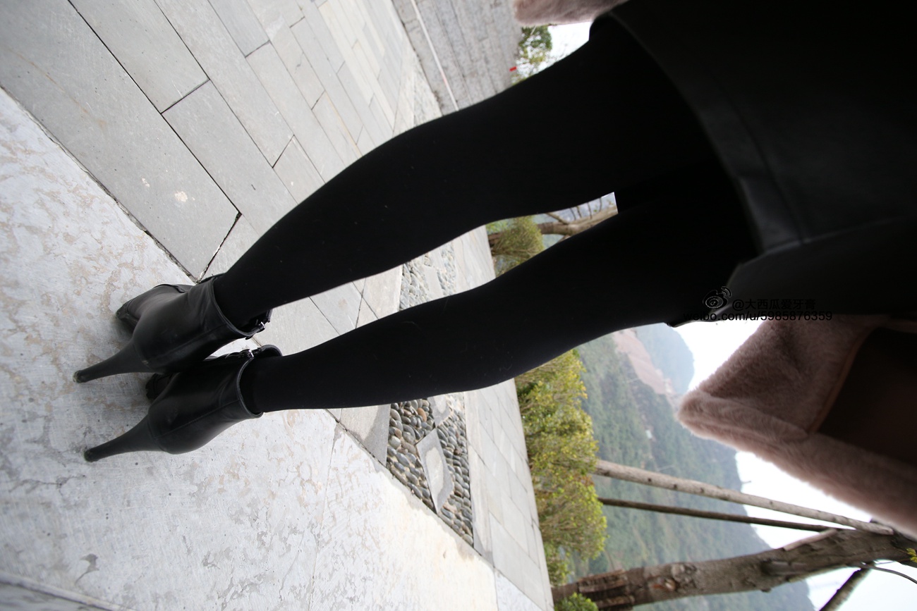 图片[83]-大西瓜爱牙膏-早期作品-S043  黑丝 [350P] – 速更版-美库