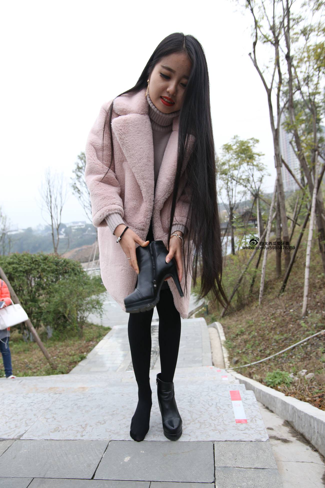 图片[90]-大西瓜爱牙膏-早期作品-S043  黑丝 [350P] – 速更版-美库