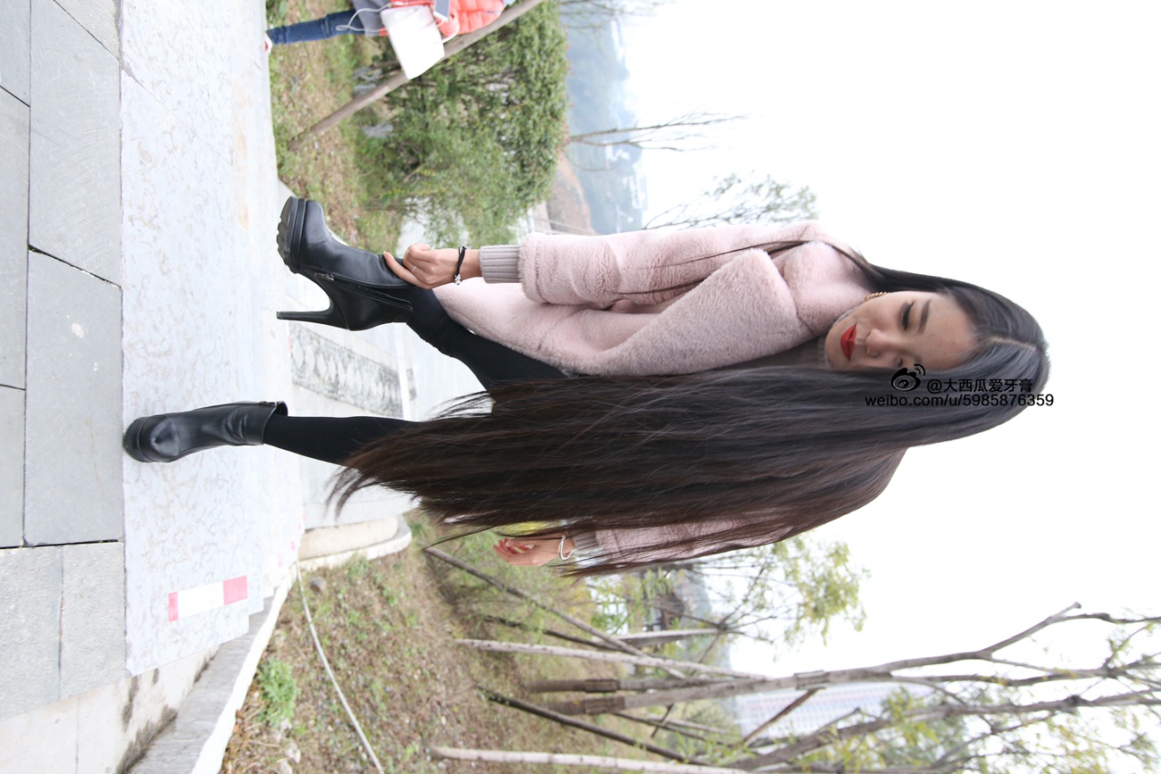 图片[93]-大西瓜爱牙膏-早期作品-S043  黑丝 [350P] – 速更版-美库