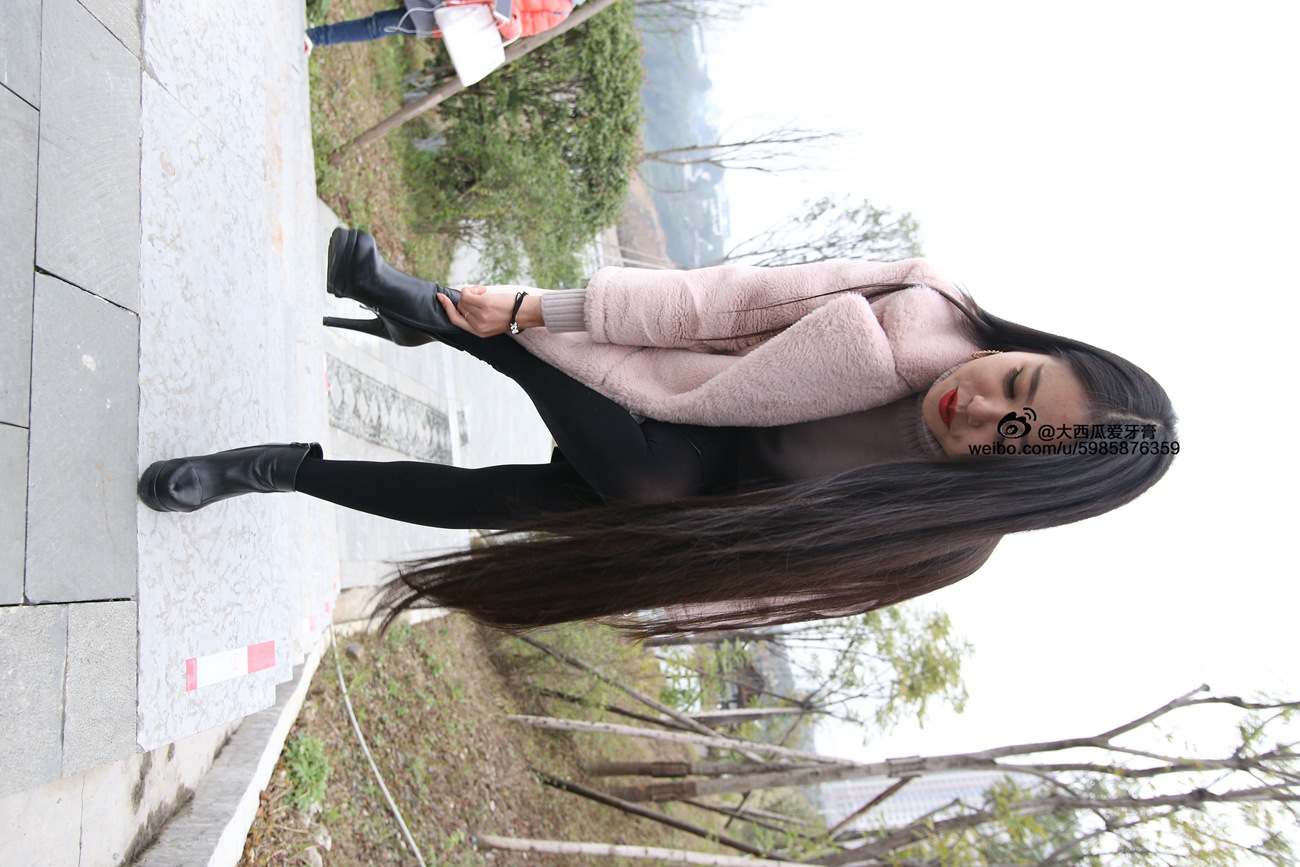 图片[94]-大西瓜爱牙膏-早期作品-S043  黑丝 [350P] – 速更版-美库