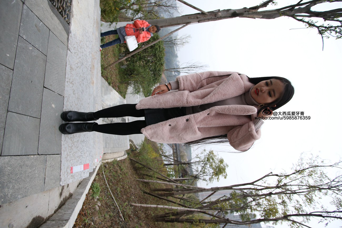 图片[100]-大西瓜爱牙膏-早期作品-S043  黑丝 [350P] – 速更版-美库