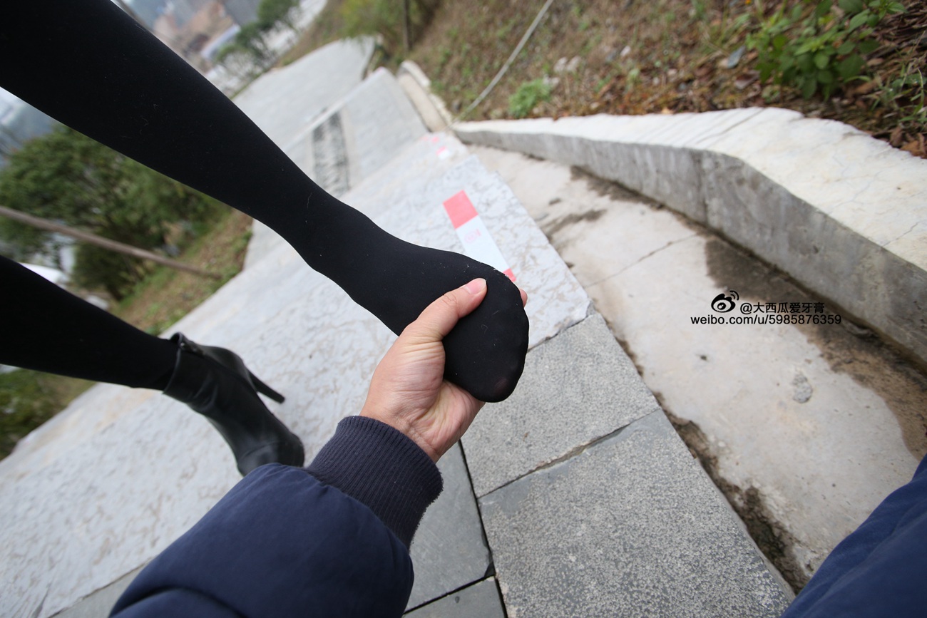 图片[118]-大西瓜爱牙膏-早期作品-S043  黑丝 [350P] – 速更版-美库