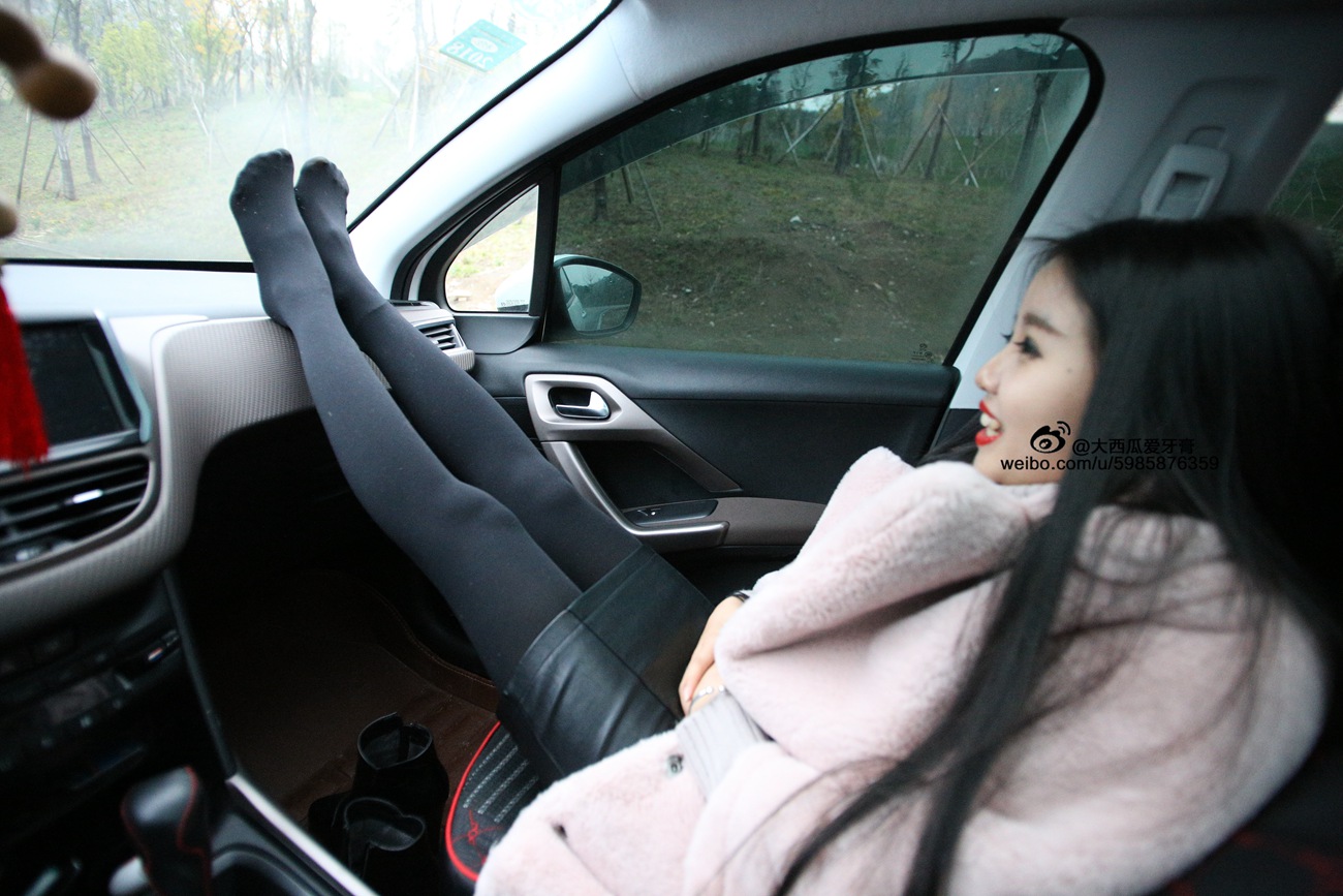 图片[285]-大西瓜爱牙膏-早期作品-S043  黑丝 [350P] – 速更版-美库