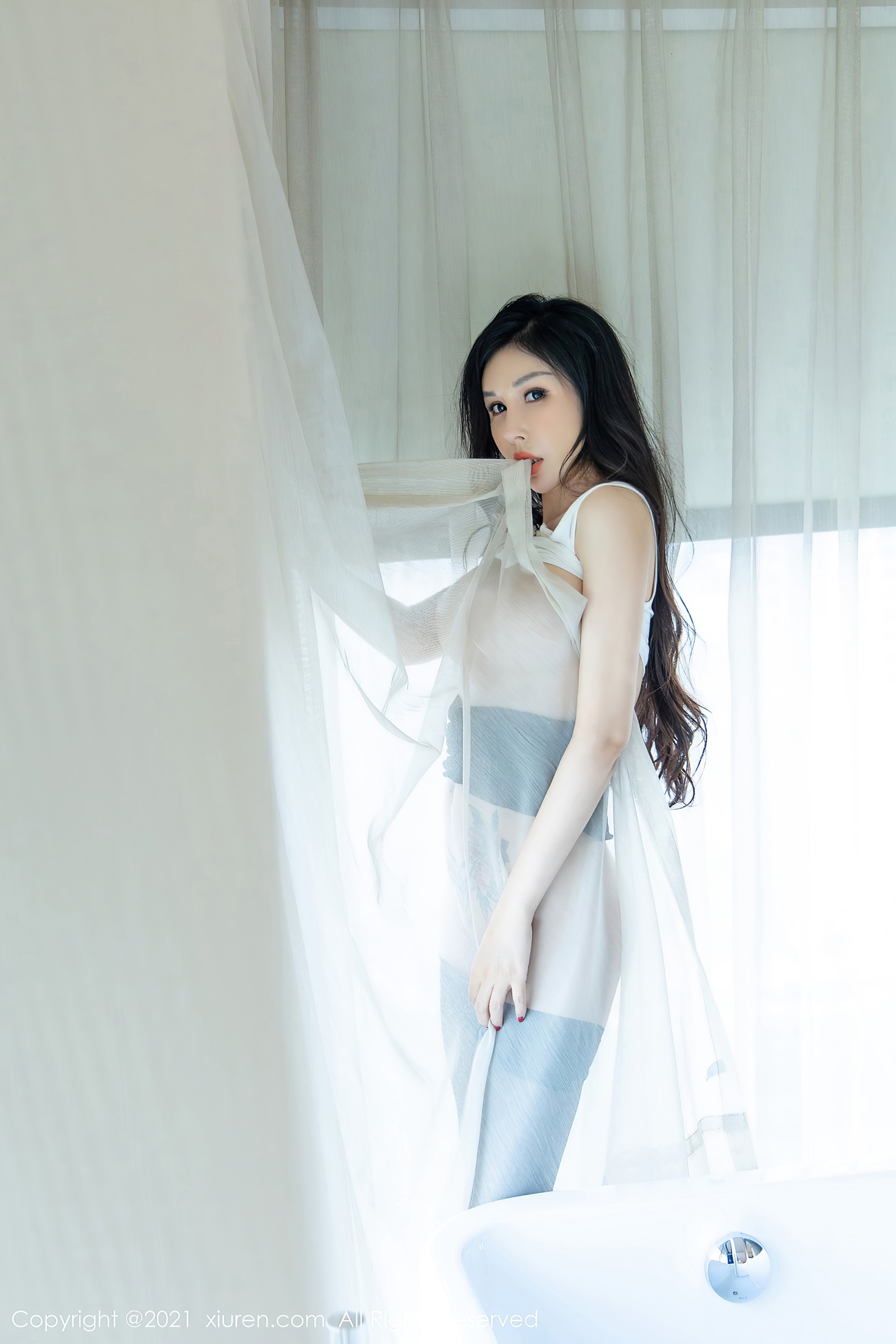 图片[49]-[Xiuren秀人网]2021.09.26 NO.3993 田冰冰[50+1P] – 速更版-美库