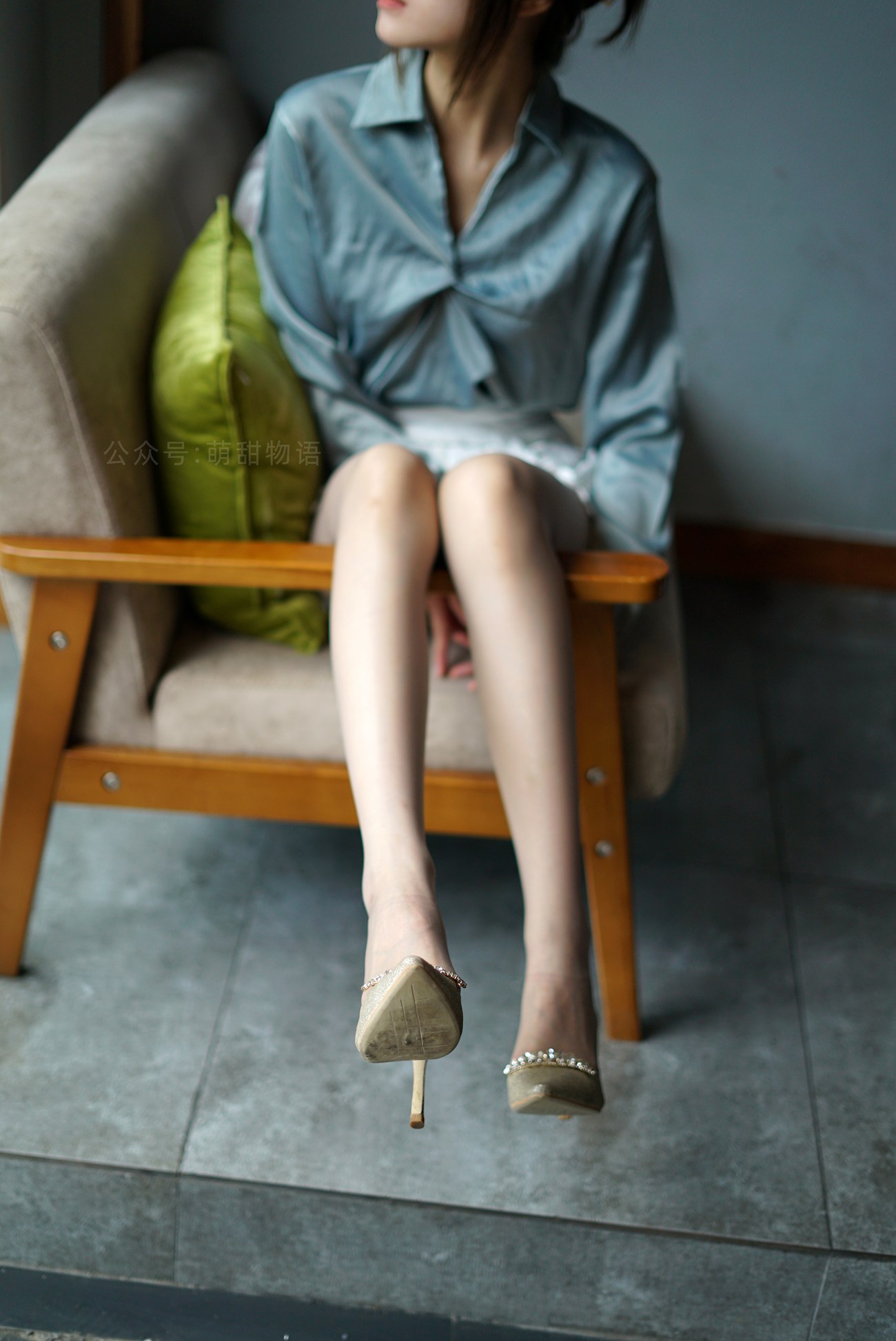 图片[104]-[萌甜物语]XM195 《迷人小OL-腿腿(含SP)》[113+1P] – 速更版-美库