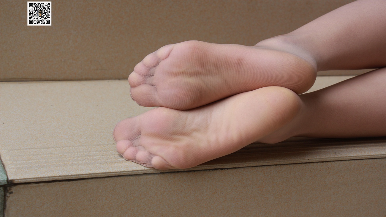 图片[56]-[MussGirl慕丝女郎] 学妹系列11 学妹告诉你,支援武汉,从宅做起[67P] – 速更版-美库