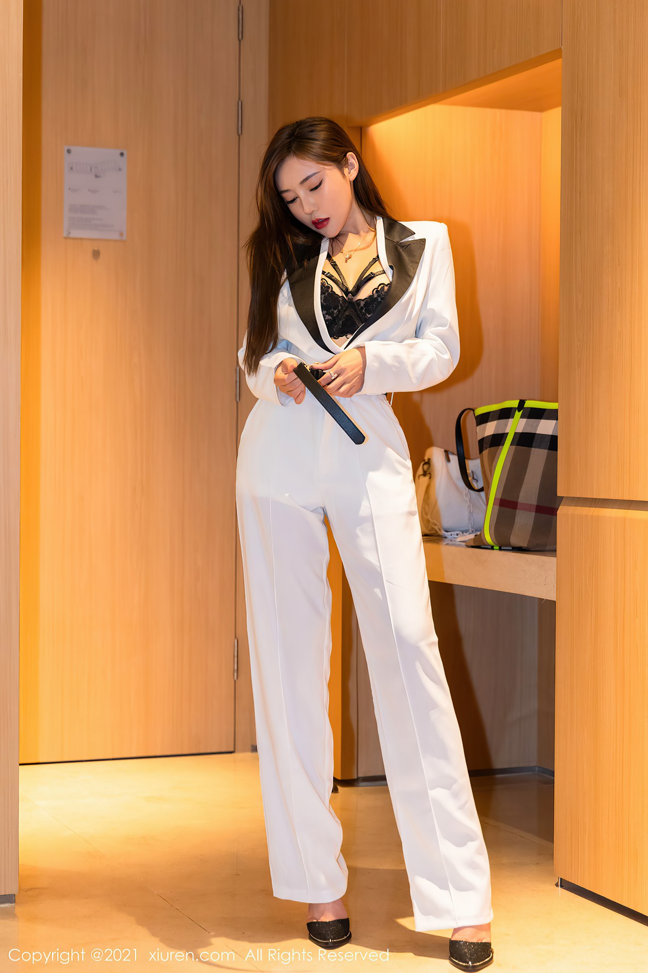 图片[38]-[Xiuren秀人网]2021.09.28 NO.4008 萌汉药baby[60+1P] – 速更版-美库