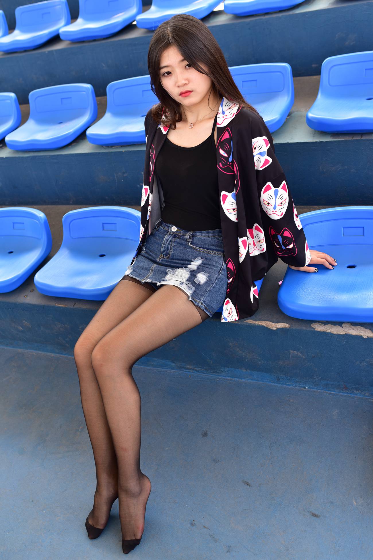 图片[11]-大生模拍 NO.248 操场牛仔裙黑丝[25P] – 速更版-美库