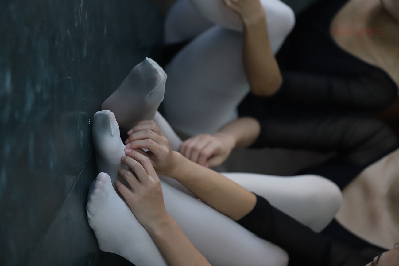 图片[14]-大西瓜爱牙膏-早期作品-W001 舞蹈统一 007 [45P] – 速更版-美库