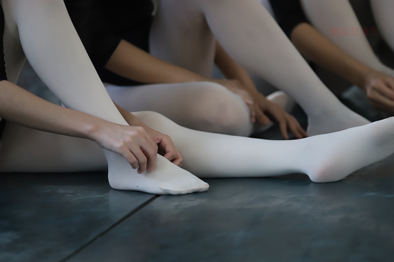 图片[40]-大西瓜爱牙膏-早期作品-W001 舞蹈统一 007 [45P] – 速更版-美库