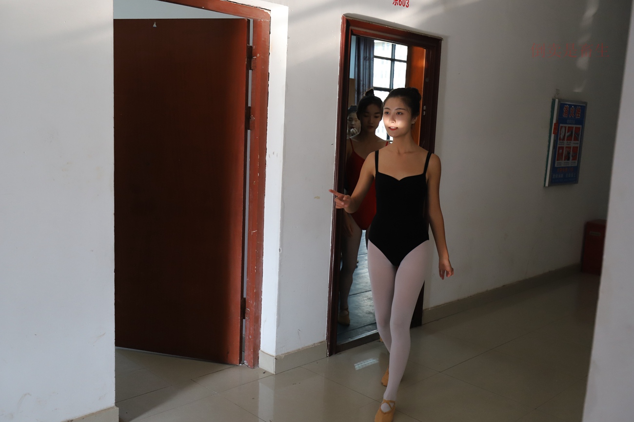 图片[79]-大西瓜爱牙膏-早期作品-W002 舞蹈服饰 003 [106P] – 速更版-美库